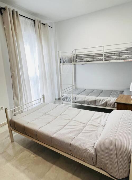 A Menos D 1 Min D Plaza Cabildo Apartment Sanlúcar de Barrameda Екстериор снимка