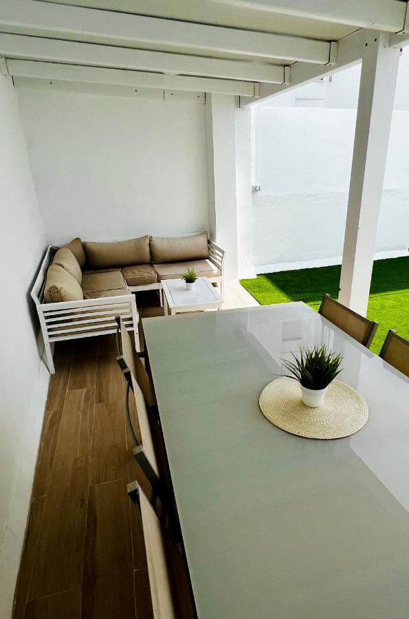 A Menos D 1 Min D Plaza Cabildo Apartment Sanlúcar de Barrameda Екстериор снимка